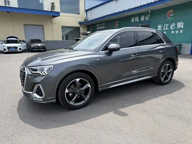 Audi Q3 2022 35 TFSI Fashion Dynamic