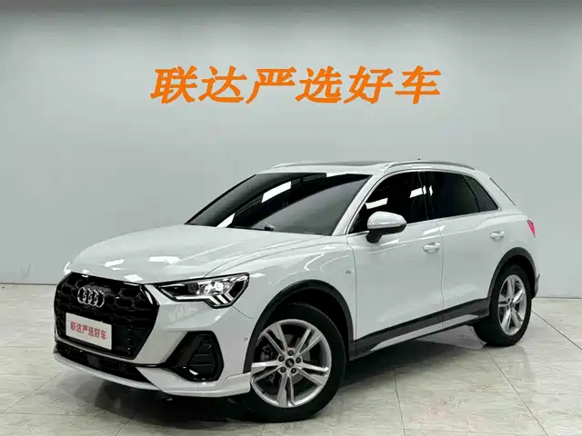 Audi Q3 2022 35 TFSI Fashion Elegance
