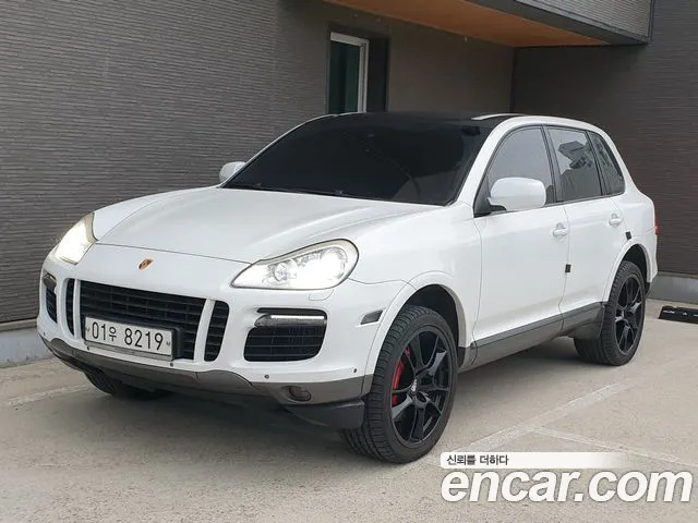 Porsche Cayenne 4.8 Turbo 957