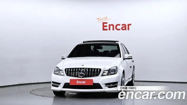 Mercedes-Benz C- W204 C220 CDI C