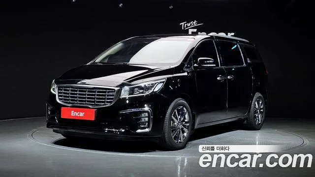 Kia The New Carnival 9 Noblesse