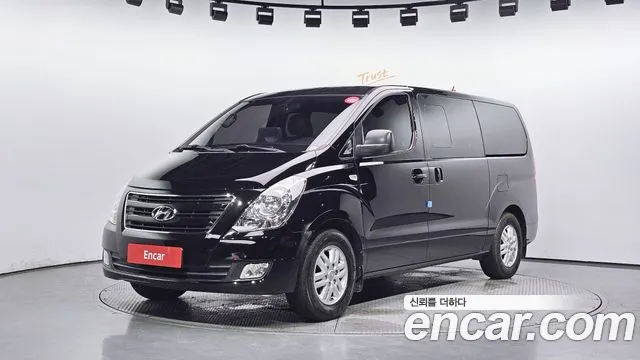 Hyundai Grand Starex 5