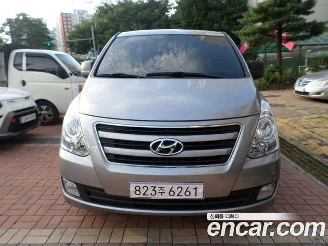 Hyundai The New Grand Starex 5