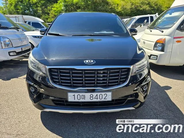 Kia The New Carnival 9 Prestige