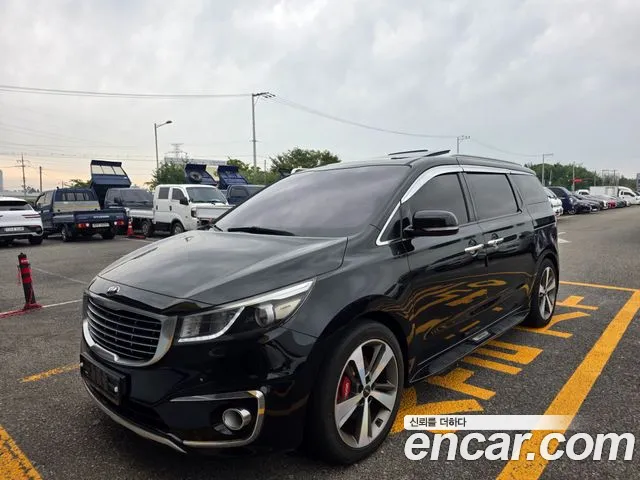 Kia All New Carnival 9 Prestige