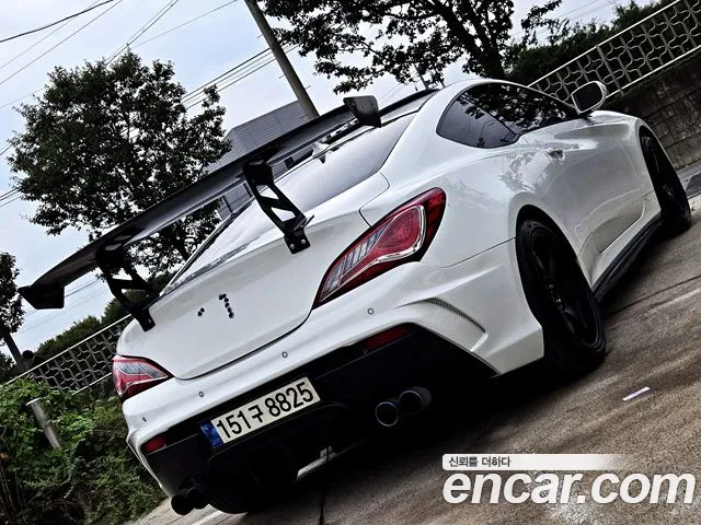 Hyundai Genesis 380 GT-RW