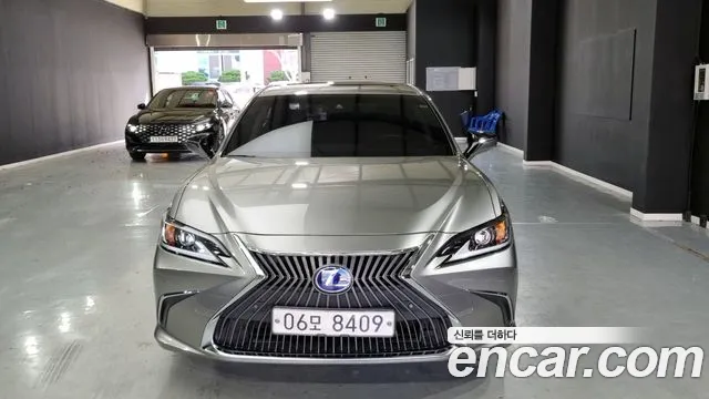 Lexus ES300h 7