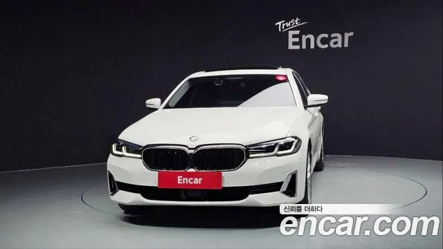 BMW 5 (G30) 530e