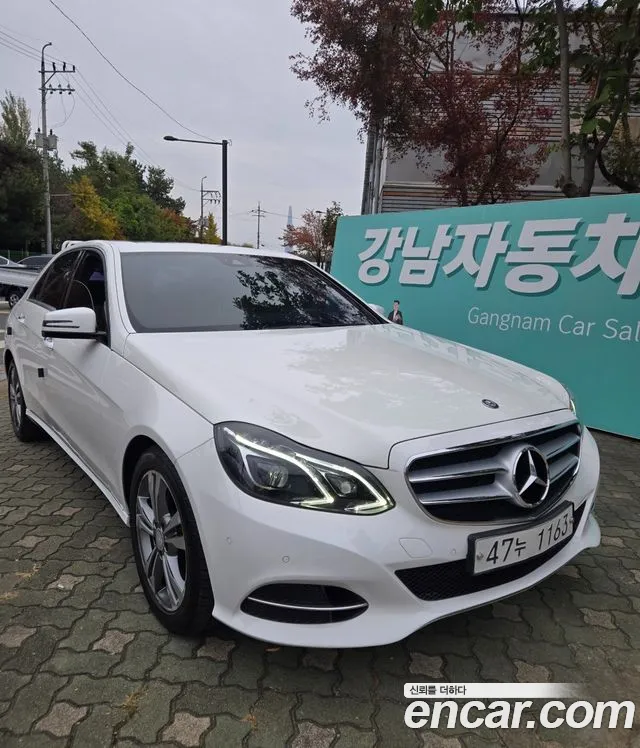 Mercedes-Benz E- W212 E220 CDI