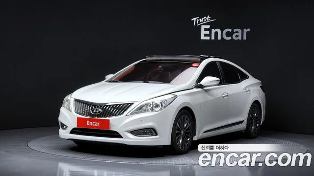 Hyundai Grandeur HG HG240