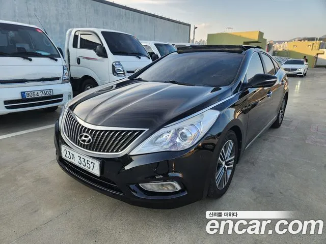 Hyundai Grandeur HG HG240