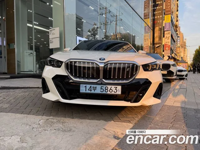 BMW i5 (G60) eDrive 40 M