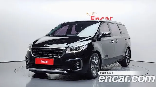 Kia The New Carnival 9