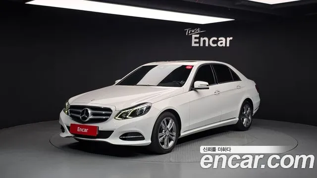 Mercedes-Benz E- W212 E220 CDI