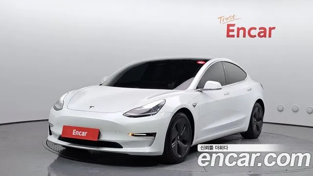Tesla 3 AWD