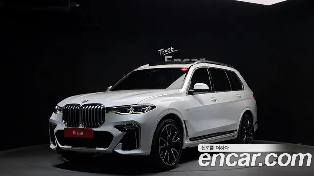 BMW X7 (G07) xDrive 40i M 6