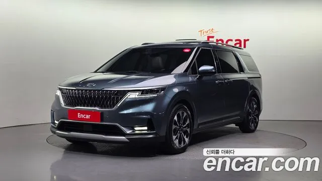 Kia Carnival 4 Gasoline 7 Signature