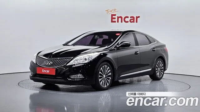 Hyundai Grandeur HG HG240