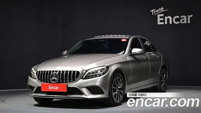 Mercedes-Benz C- W205 C200