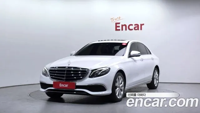 Mercedes-Benz E- W213 E300 4MATIC Exclusive