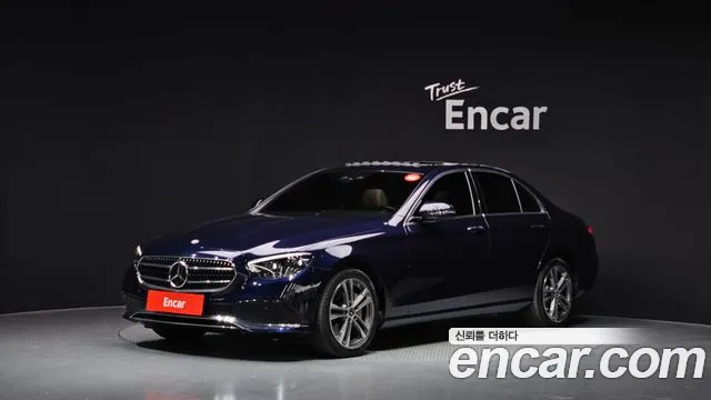 Mercedes-Benz E- W213 E350 4MATIC
