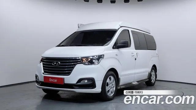 Hyundai The New Grand Starex