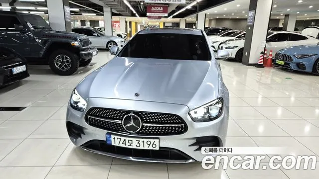 Mercedes-Benz E- W213 E220d 4MATIC AMG Line