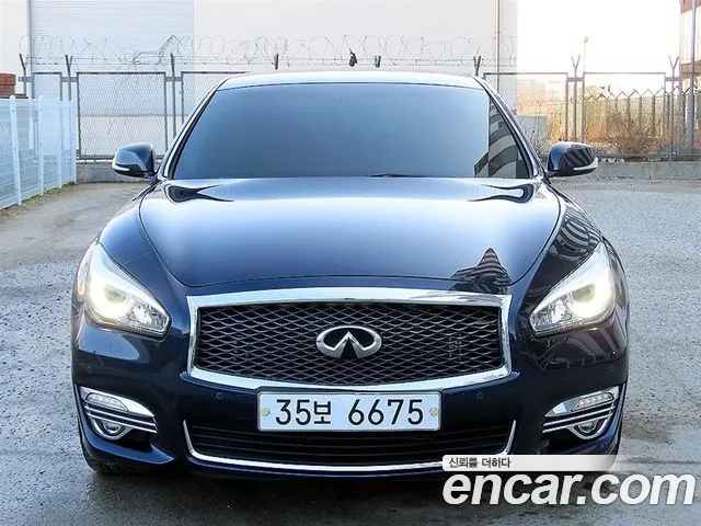 Q70 3.7