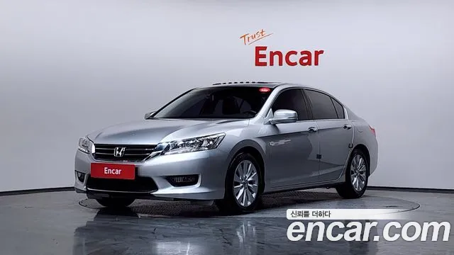 Honda Accord 2.4 9