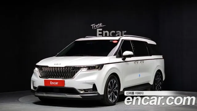 Kia Carnival 4 Gasoline 7 Noblesse