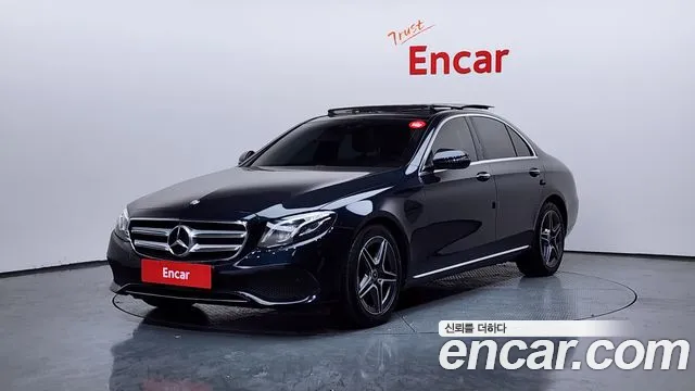 Mercedes-Benz E- W213 E300