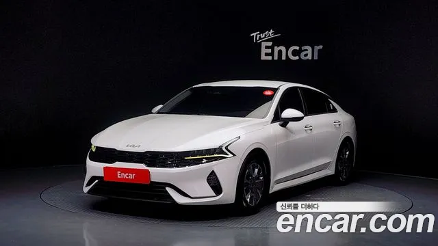Kia K5 Hybrid 3