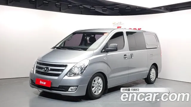 Hyundai Grand Starex 5