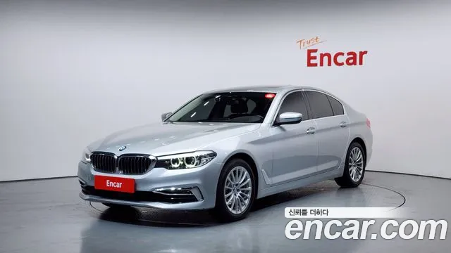 BMW 5 (G30) 520i