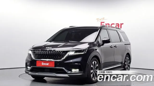 Kia Carnival 4 Gasoline 7 Signature