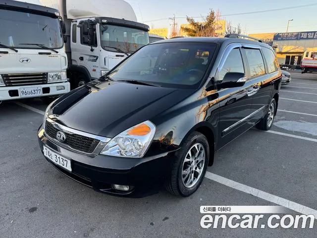 Kia Carnival R Carnival GLX