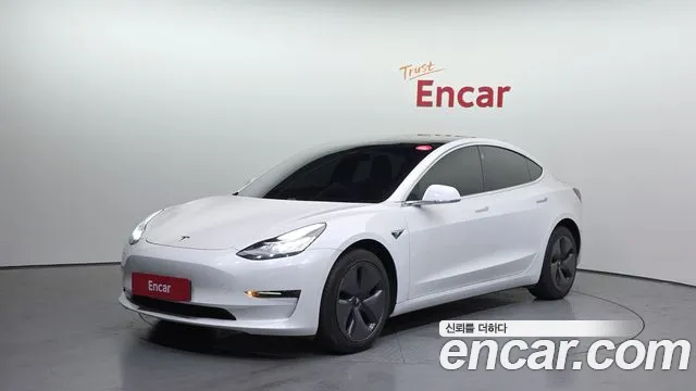 Tesla 3 AWD