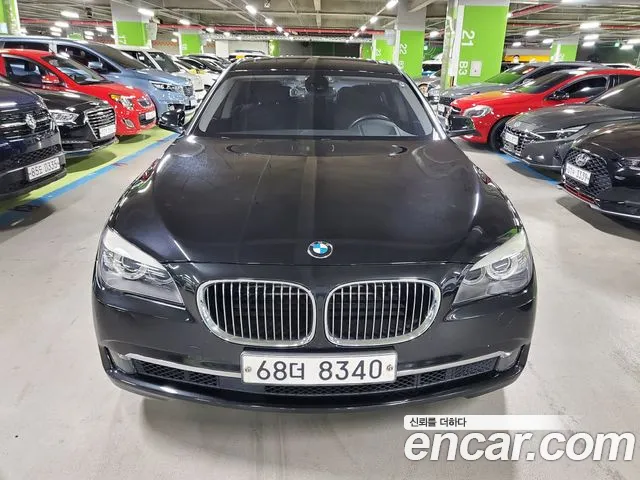 BMW 7 (F01) 750Li
