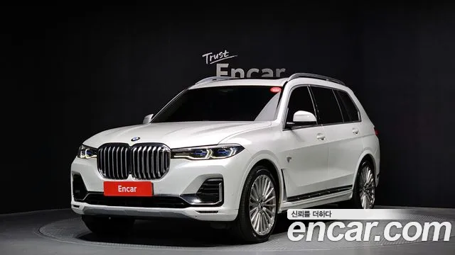 BMW X7 (G07) xDrive 40i 6