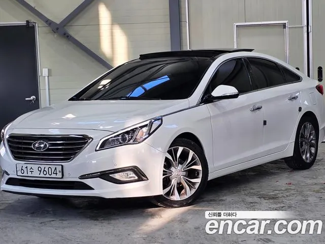 Hyundai LF Sonata 2.0 Premium