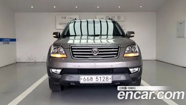 Kia Mohave 2WD KV300