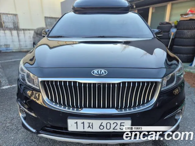Kia All New Carnival 9 Prestige