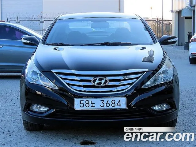 Hyundai YF Sonata LPI