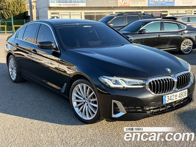 BMW 5 (G30) 530i