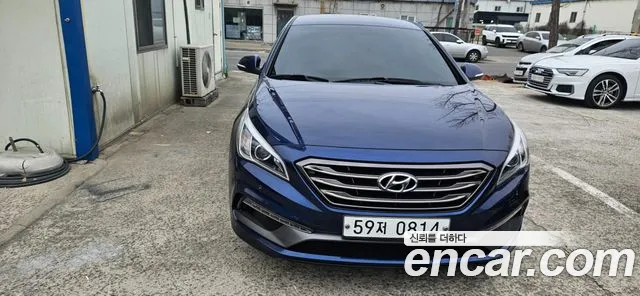 Hyundai LF Sonata 2.0 Turbo Exclusive