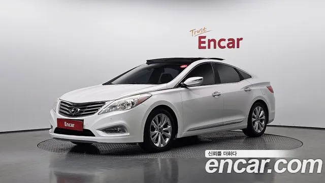 Hyundai Grandeur HG HG300