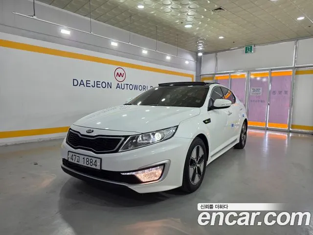Kia K5 Hybrid Prestige