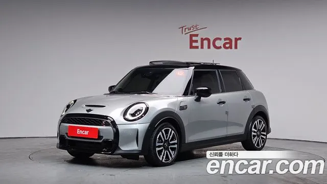 MINI Cooper S 5 3