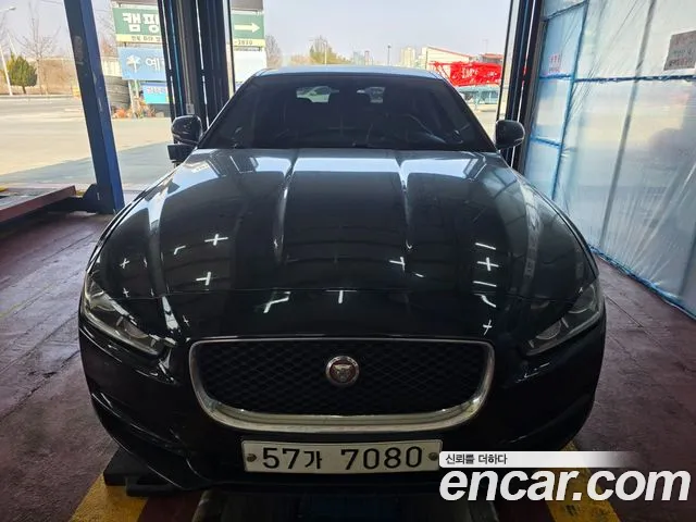 Jaguar XE 20d Prestige