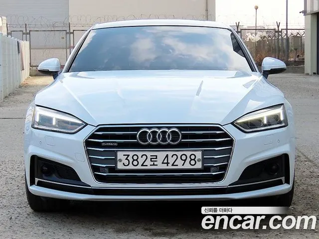 Audi A5 (F5) 45 TFSI Premium